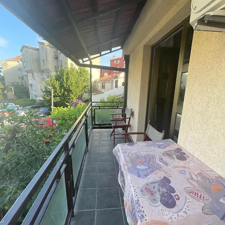 Apartment Ruzica *